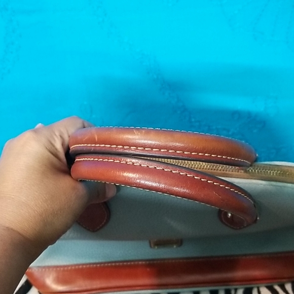 DOONEY AND BOURKE SATCHEL - Picture 9 of 16